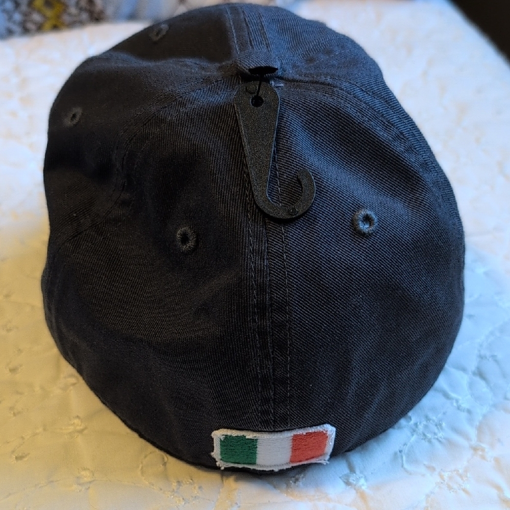 Boston Red Sox Baseball Hat, Small, w/Green B, Clover, and Irish Flag - Picture 2 of 6